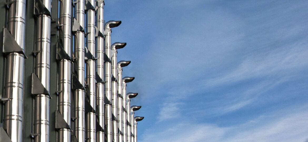 A_data-center-2927336