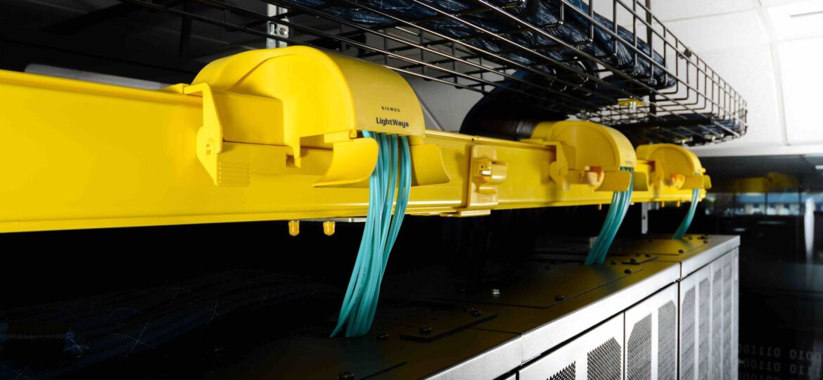 Siemon introduces innovative toolless LightWays fibre routing system