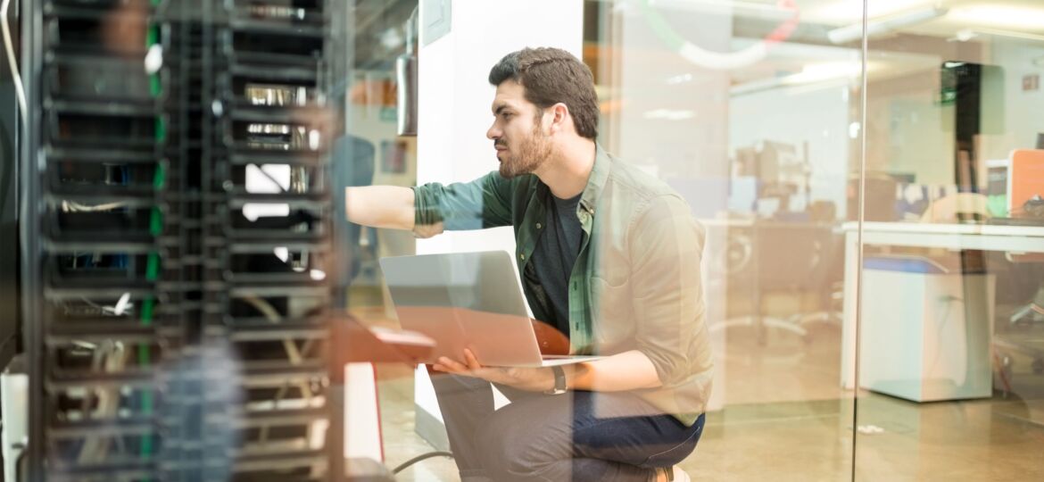 Debunking the myths: NetOps and automation does not replace human expertise