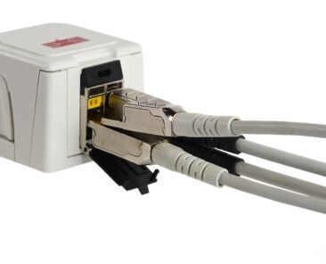 Siemon First to Demonstrate Single-Pair Ethernet over 400 Metres of Balanced Twisted Pair Copper Cabling